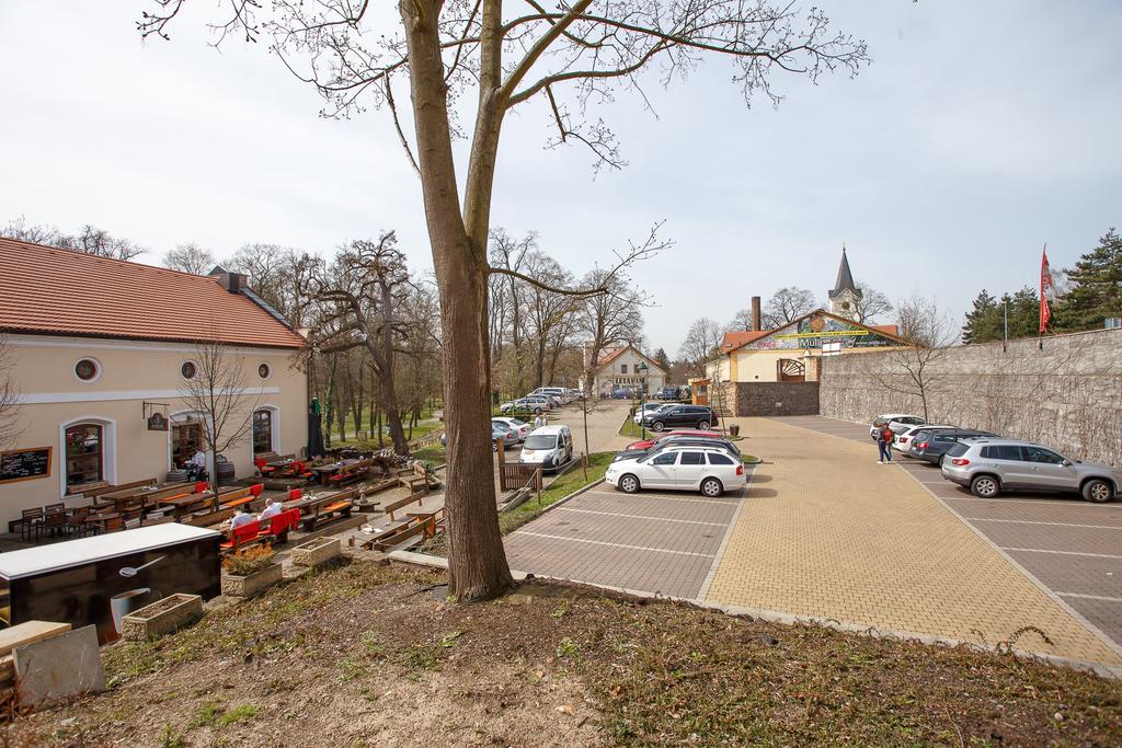 U Hastrmana Pensjonat Praga